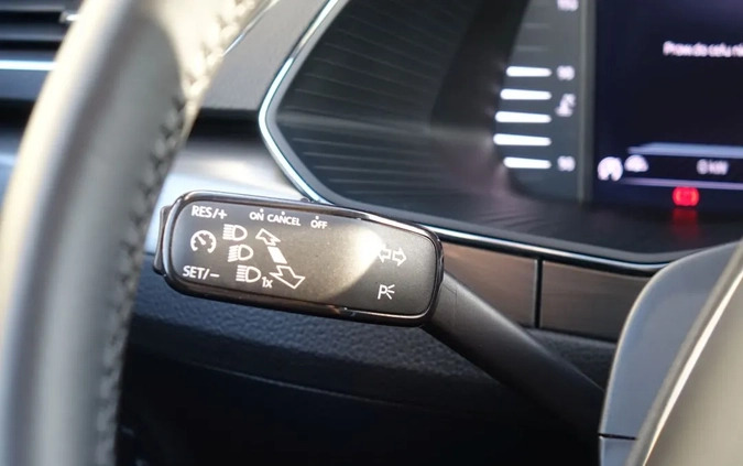 Skoda Superb cena 125000 przebieg: 93000, rok produkcji 2022 z Nowy Staw małe 781